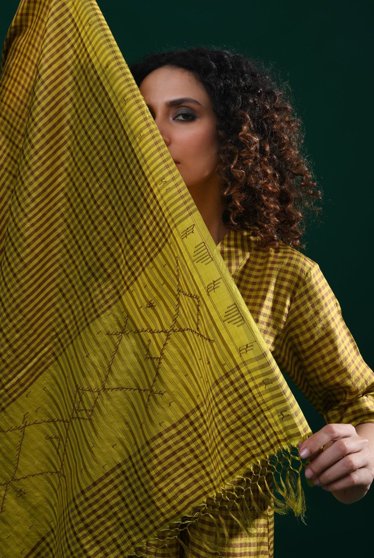 Bangalore Silk Plaid Co - Ord Set with Silk Jamdani Dupatta (Set of 3) - Mustard & Brown - CiceroniKurta Set, Festive WearHiranya