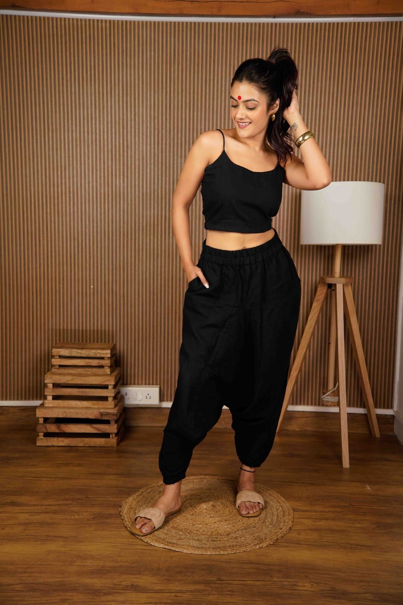 Bani - Black Drop Crotch Pant - CiceroniPantsPrathaa