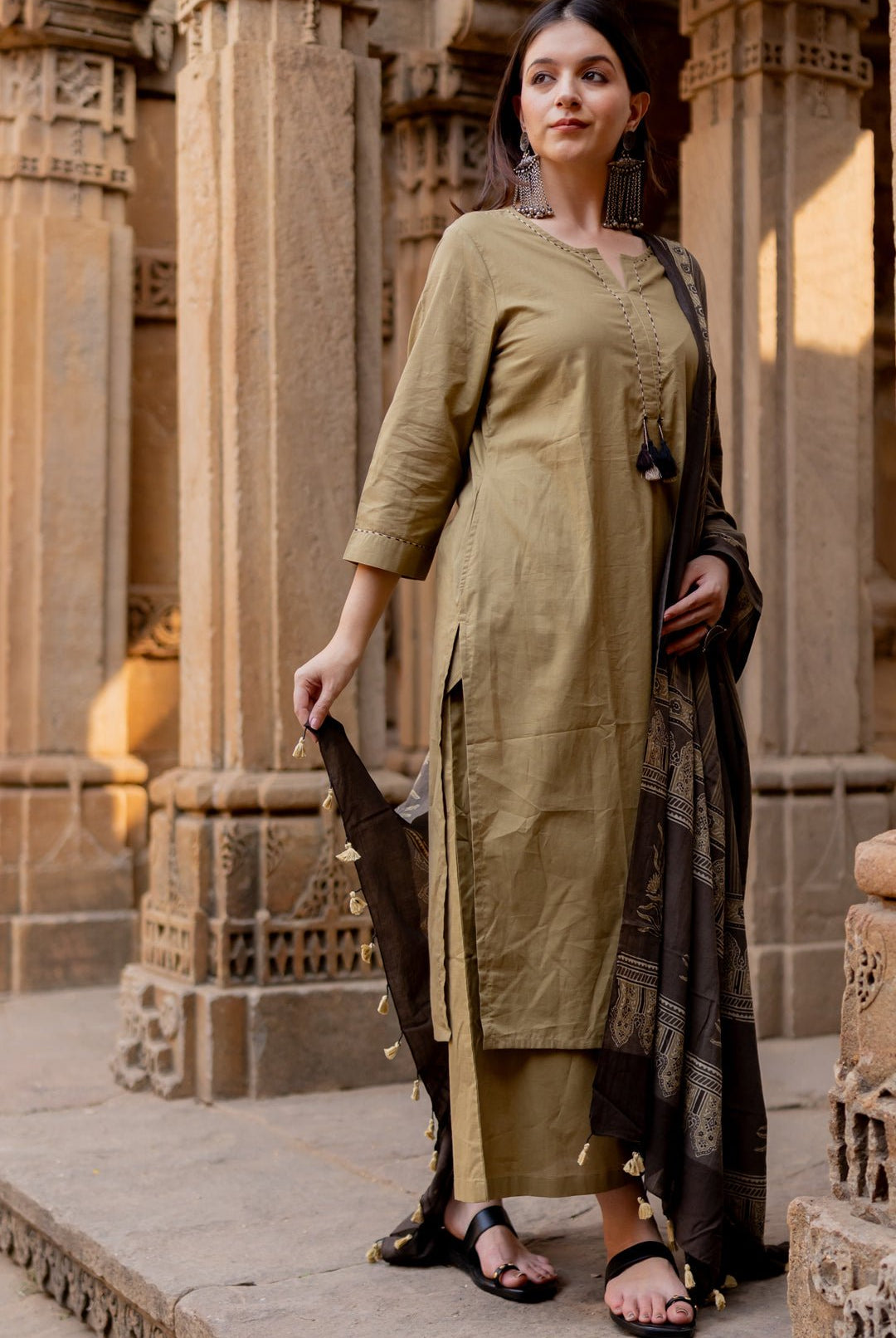 Banni Clay Kurta Set with Ajrakh Dupatta - CiceroniKurta Set, Everyday WearMaidaan