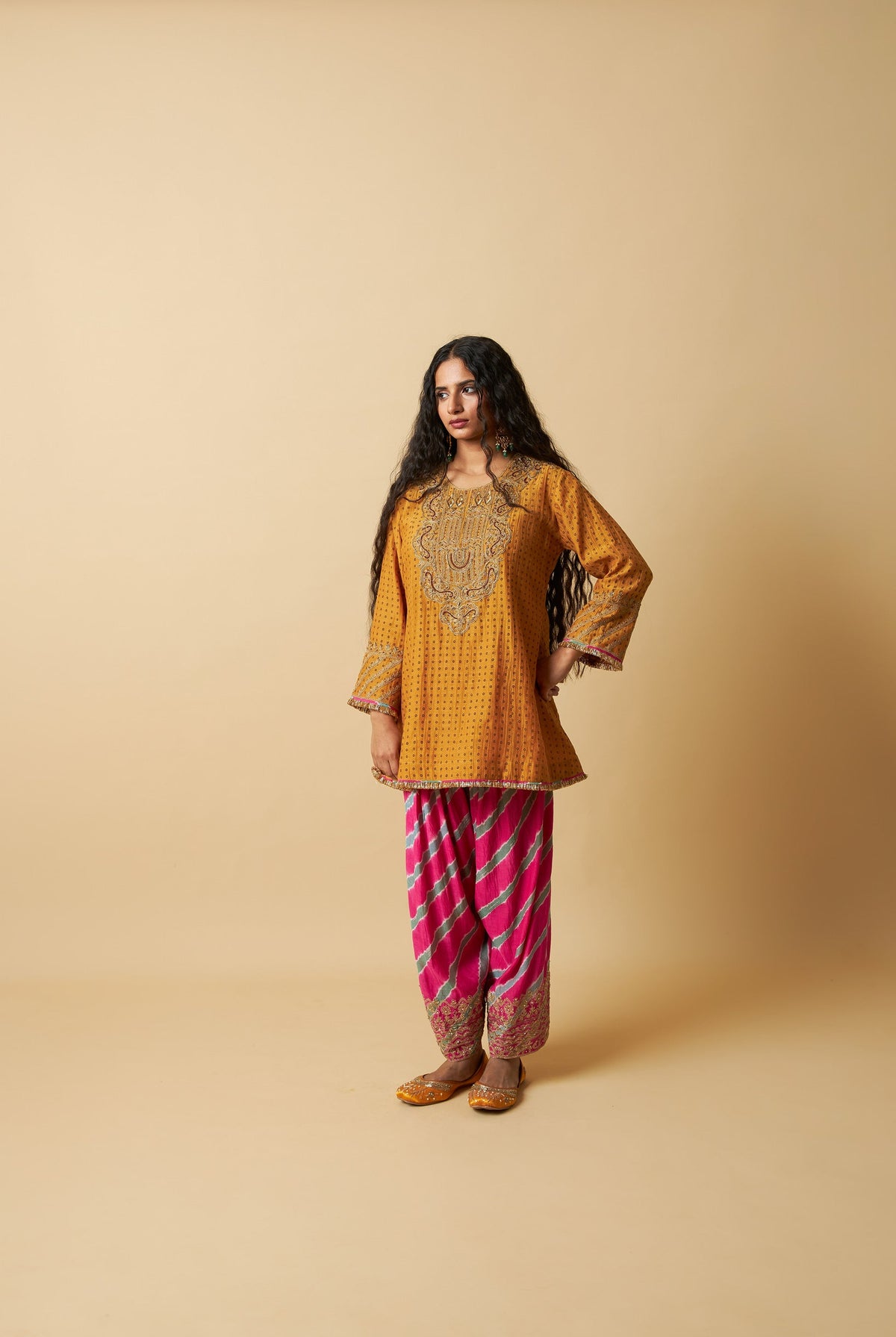 Basanti Bahaar Embroidered Kurta Set- Set of 2 - CiceroniKurta Set, Festive WearPants and Pajamas