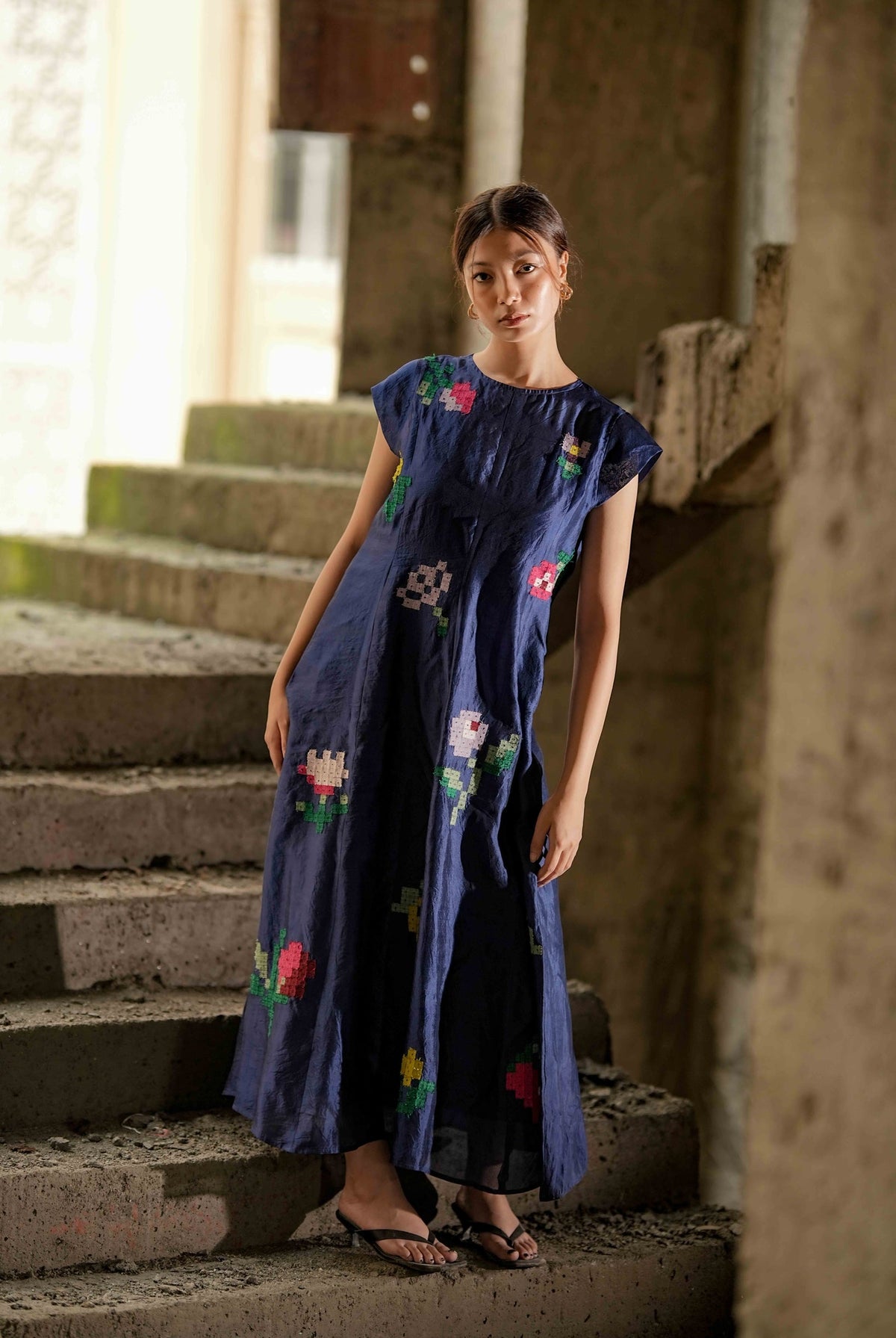 Becoming Dress - CiceroniDressesFive Thirty Somewhere