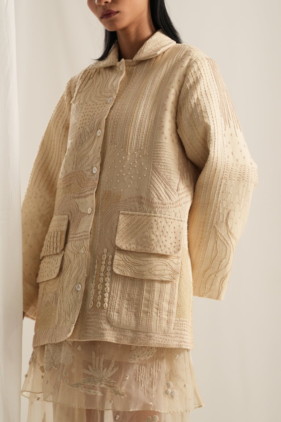 Beige Kantha Emb. Jacket - CiceroniJacketsTil