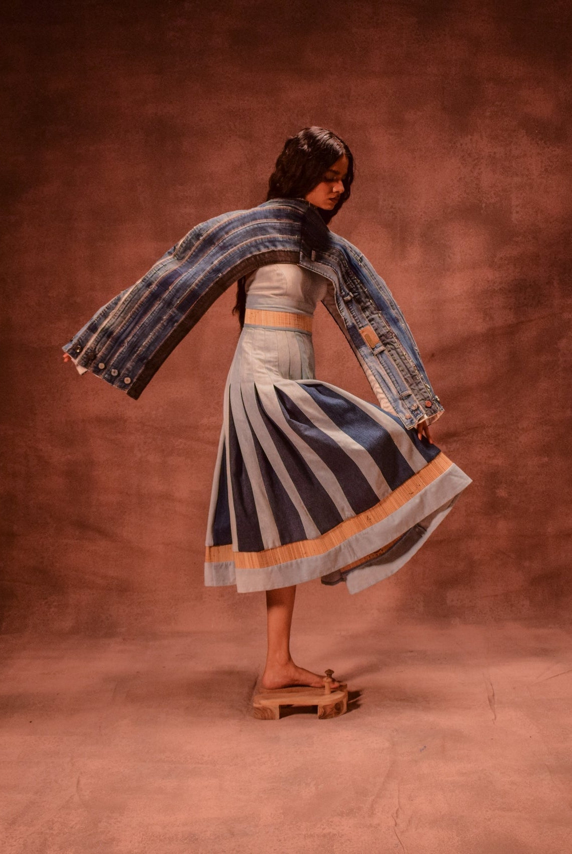 Belt Circle Cape - CiceroniJacketsAnam Husain