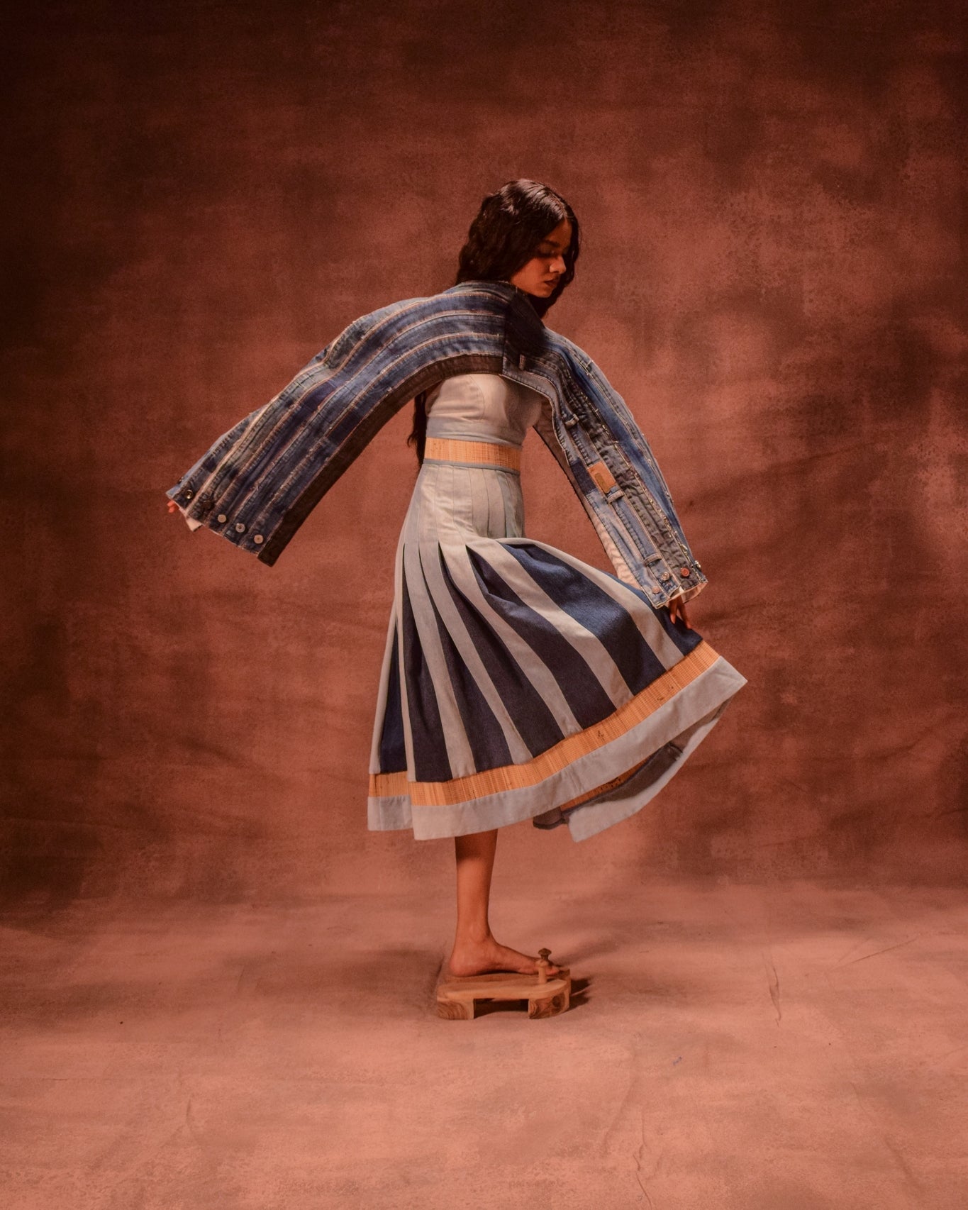 Belt Circle Cape - CiceroniJacketsAnam Husain