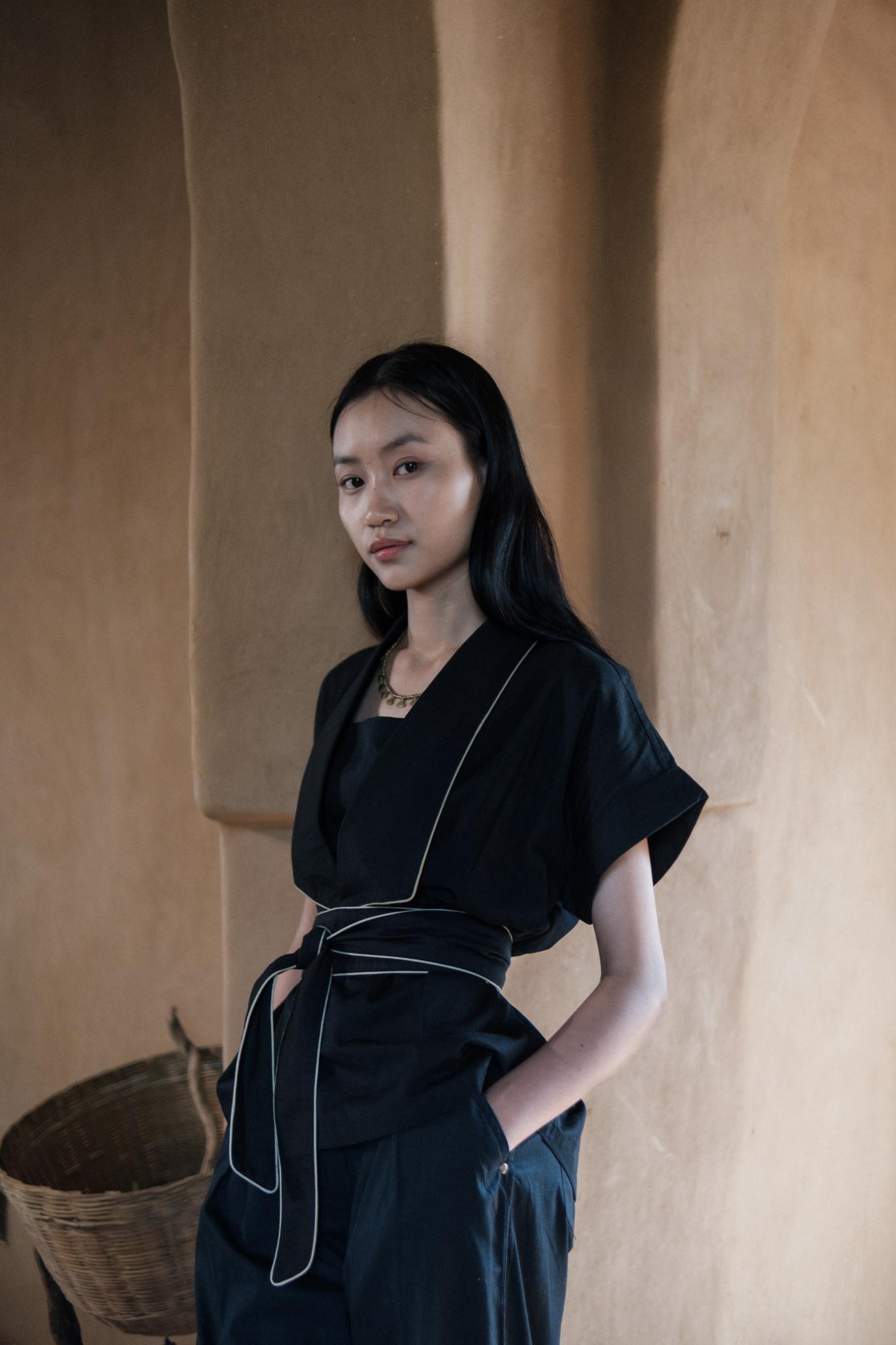 Berlin Shawl Collar Top - CiceroniTopsThe Terra Tribe