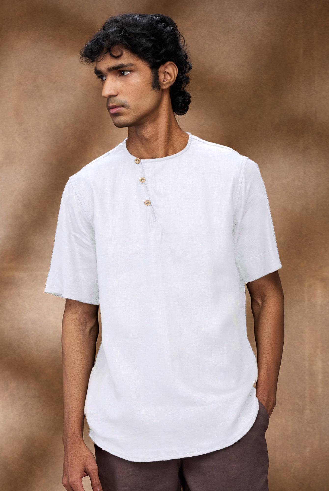 Bhrata 100% Linen T-Shirt - CiceroniT-Shirtbhrāta