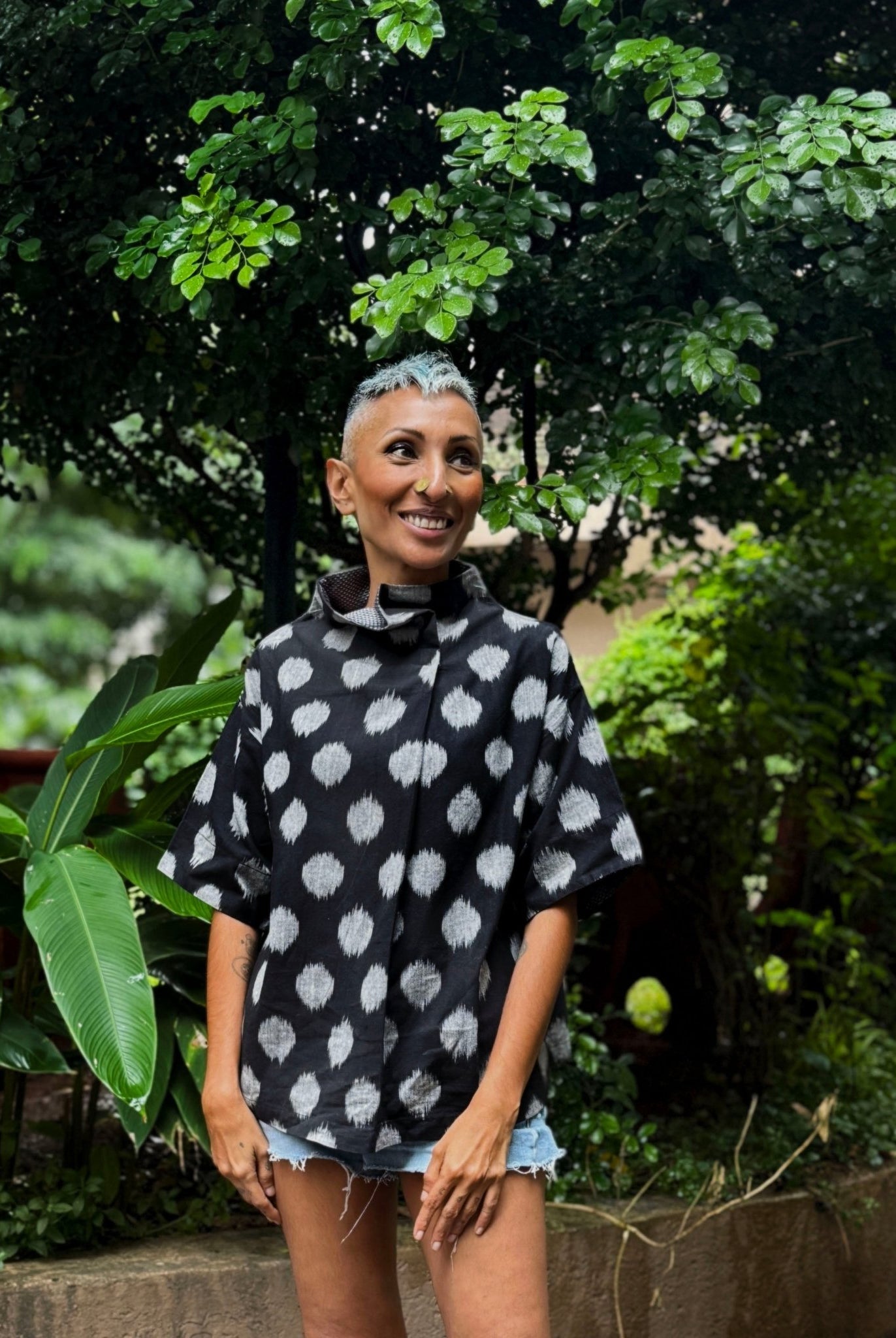 Big Hug Unisex Top - CiceroniTopsChiu