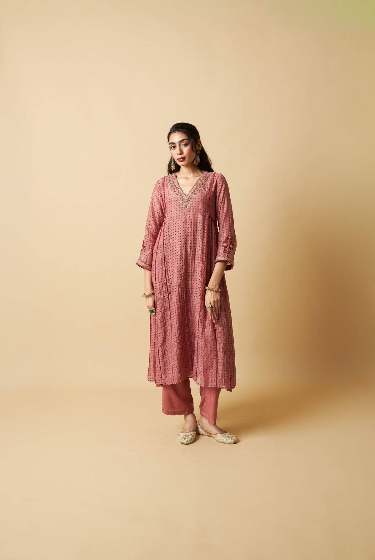 Bijli Begum Embroidered Kurta Set- Set of 2 - CiceroniKurta Set, Festive WearPants and Pajamas