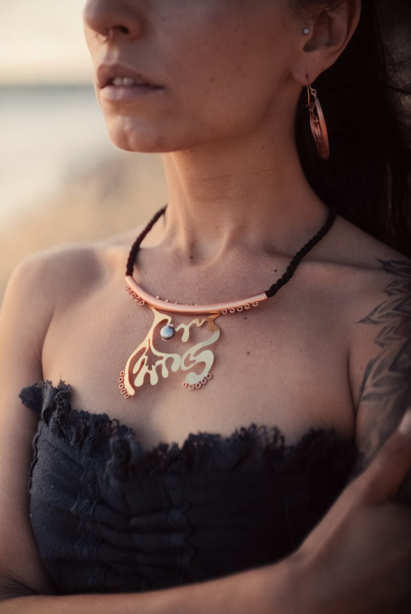 Bioluminescence Neckpiece - CiceroniNeckpiecePiku