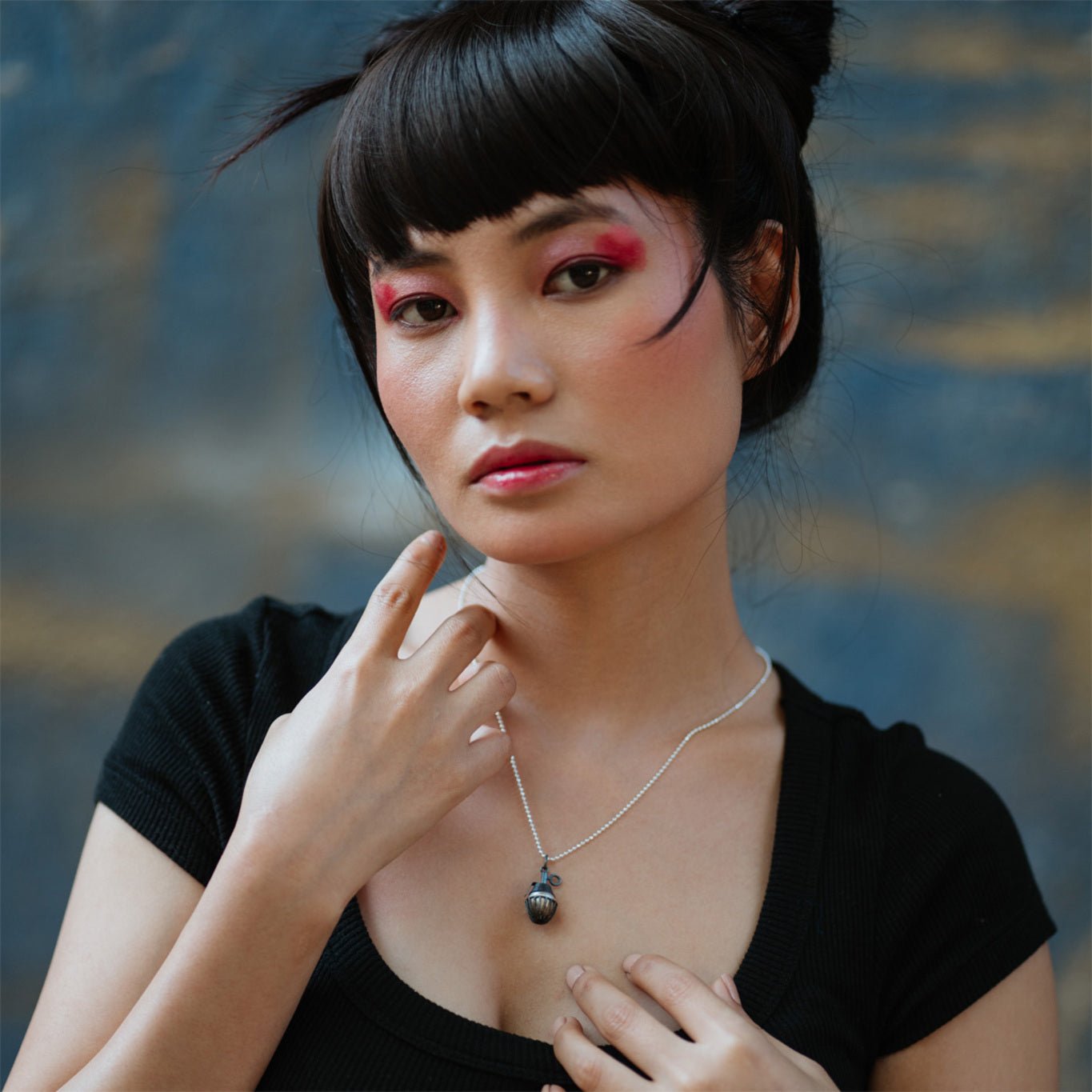 Black Grenade - CiceroniNeckpieceBaka