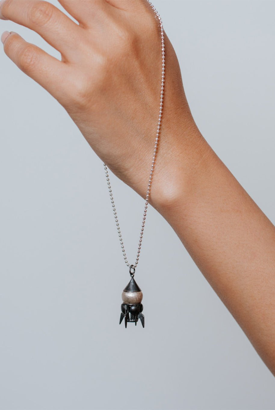 Black Rocket - CiceroniNeckpieceBaka