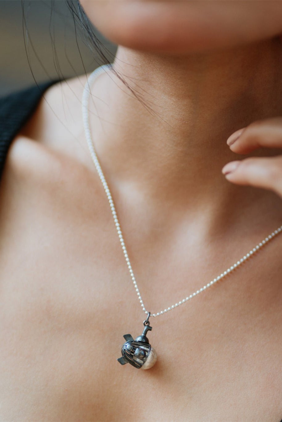 Black Submarine - CiceroniNeckpieceBaka