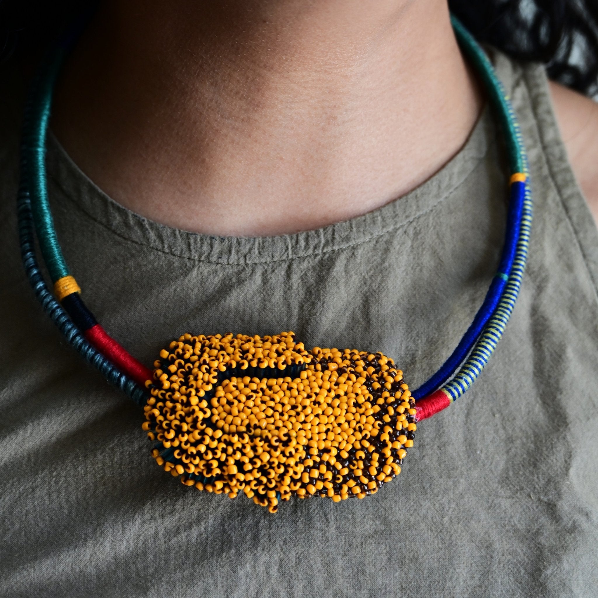 Bloom Sculpture Neckpiece - Brown - CiceroniNeckpieceBandish