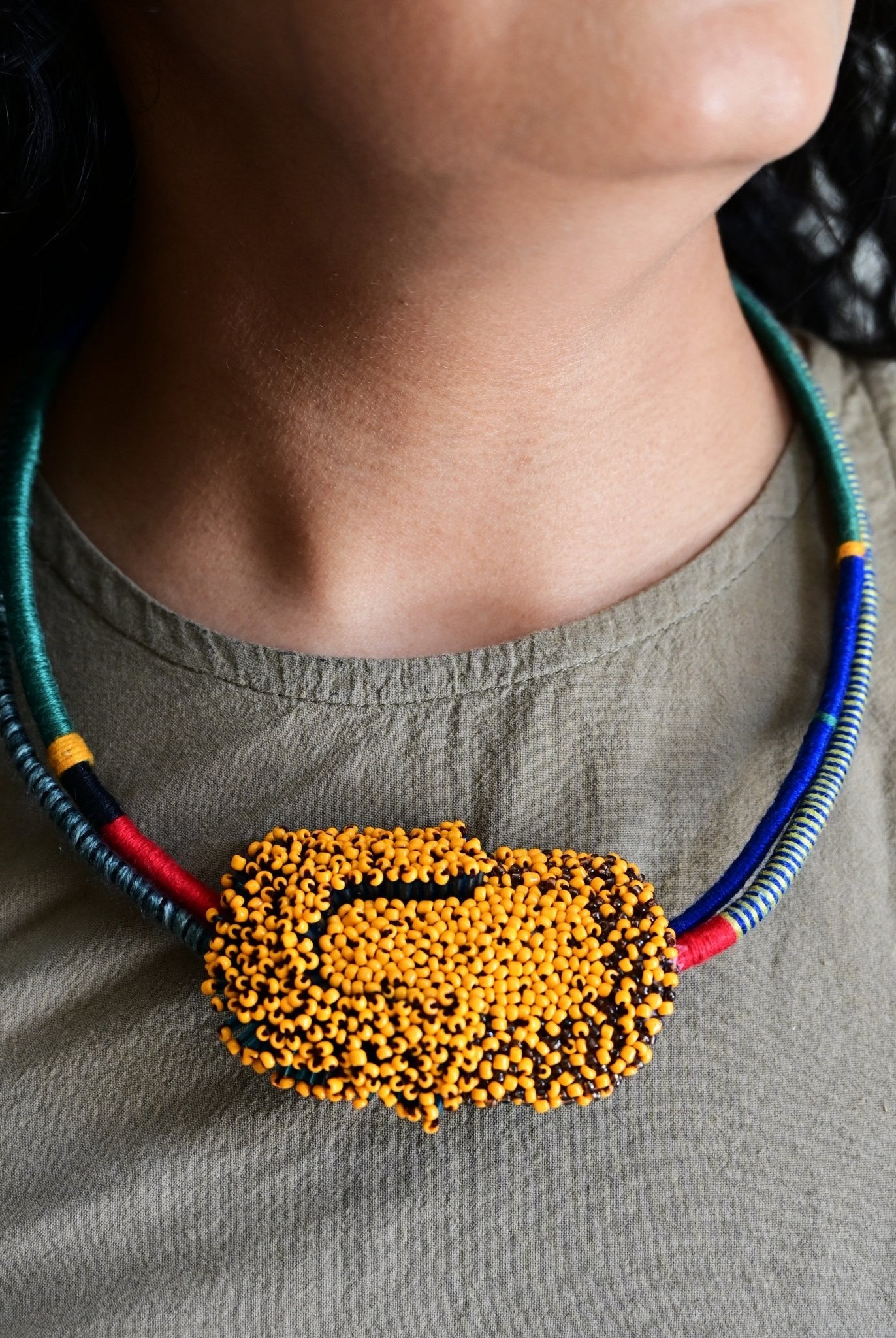 Bloom Sculpture Neckpiece - Brown - CiceroniNeckpieceBandish