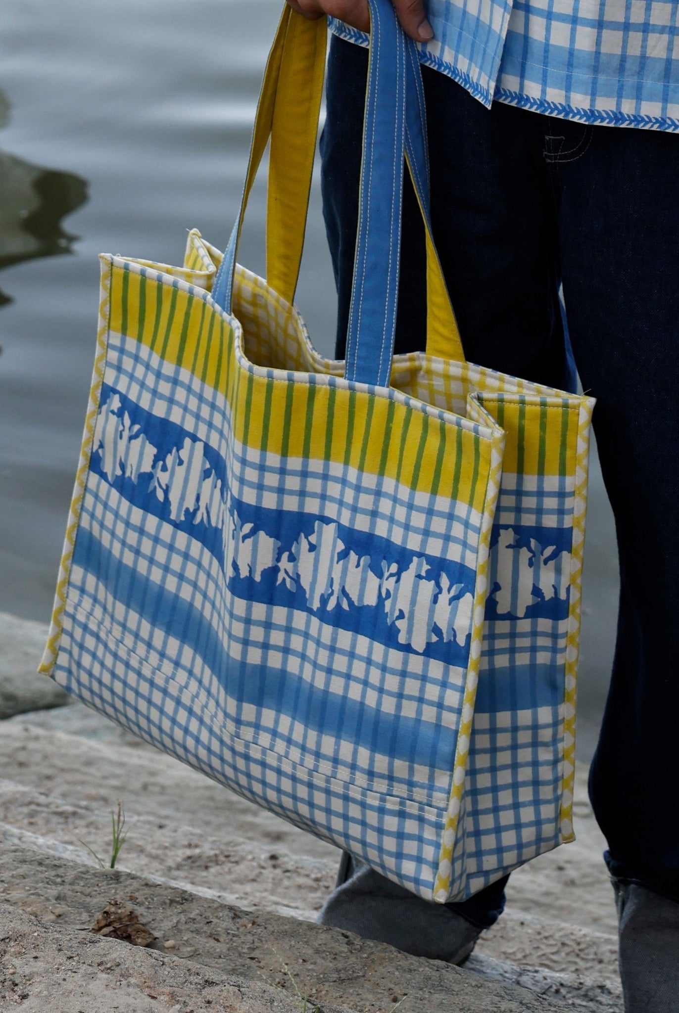 Blue Checks Tote Bag - CiceroniTote BagThe Raw India