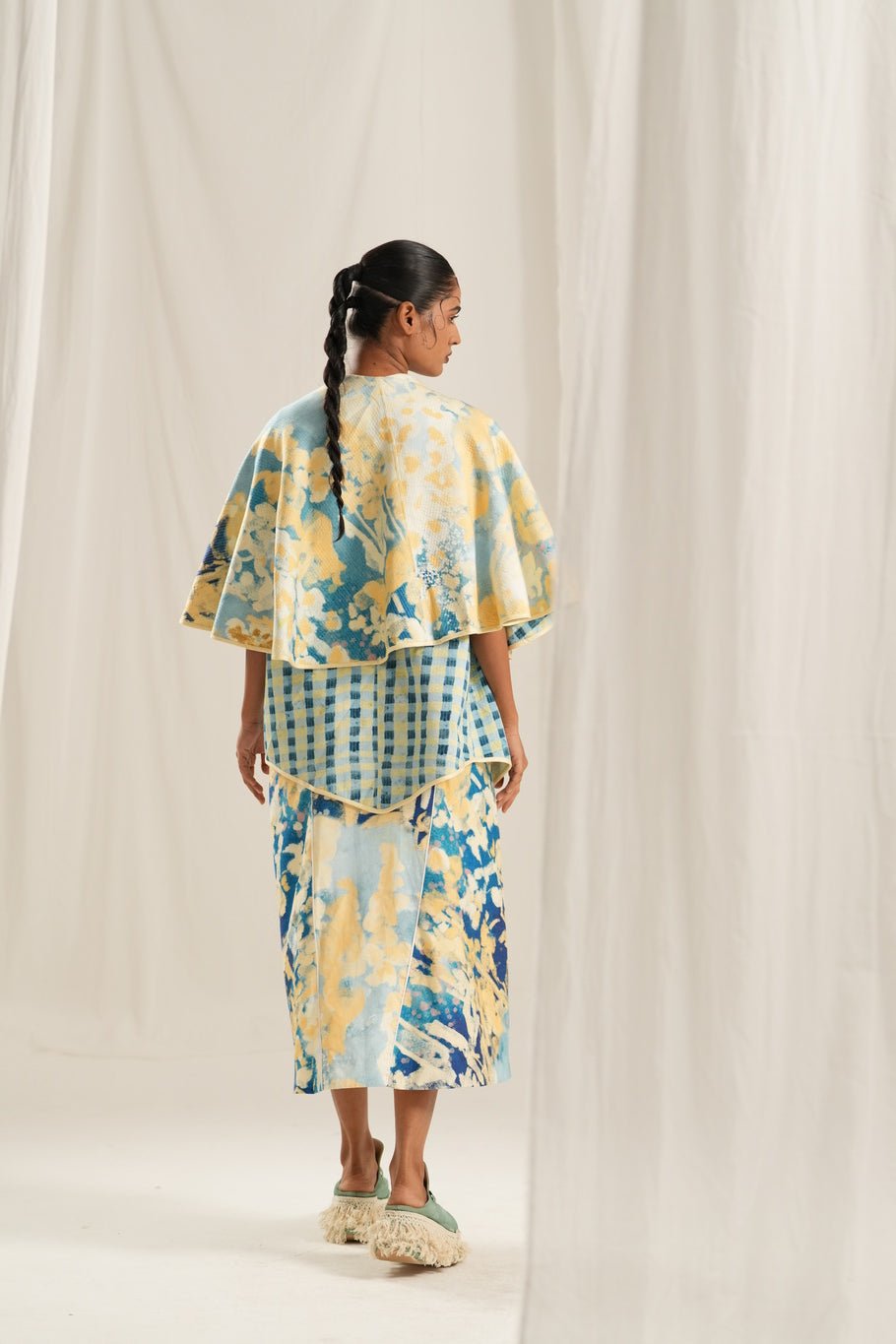 Blue Floral Reversible Cape - CiceroniJacketsTil
