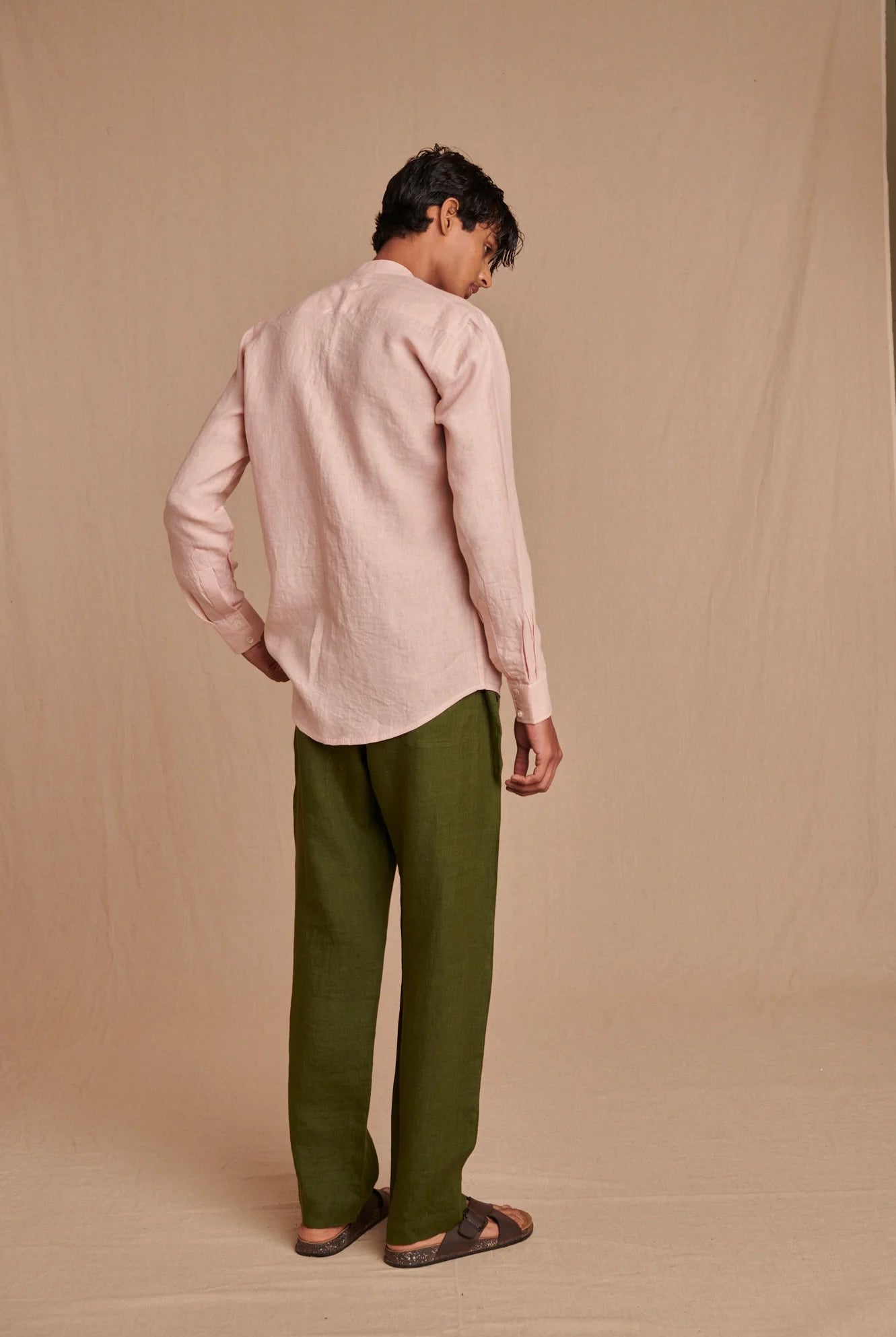 Blush Linen Men's Band Collar Shirt - Slim Fit - CiceroniShirtSaphed