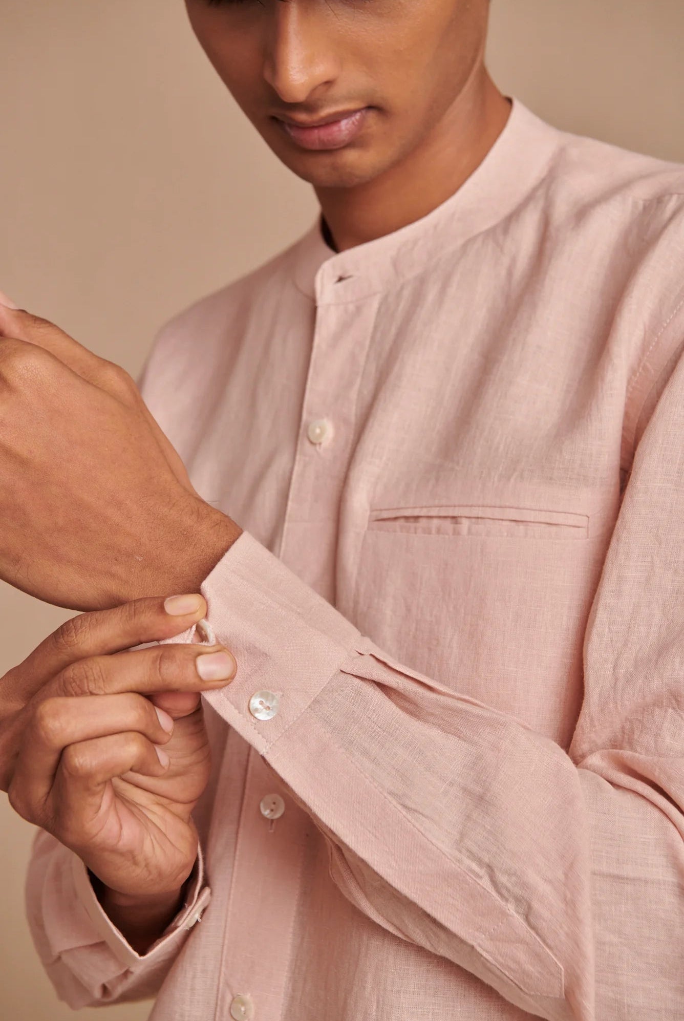 Blush Linen Men's Band Collar Shirt - Slim Fit - CiceroniShirtSaphed