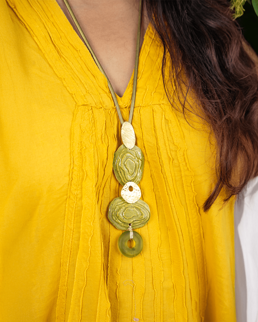 Boundless Green Neckpiece - CiceroniNeckpieceBoundless by Shilpi