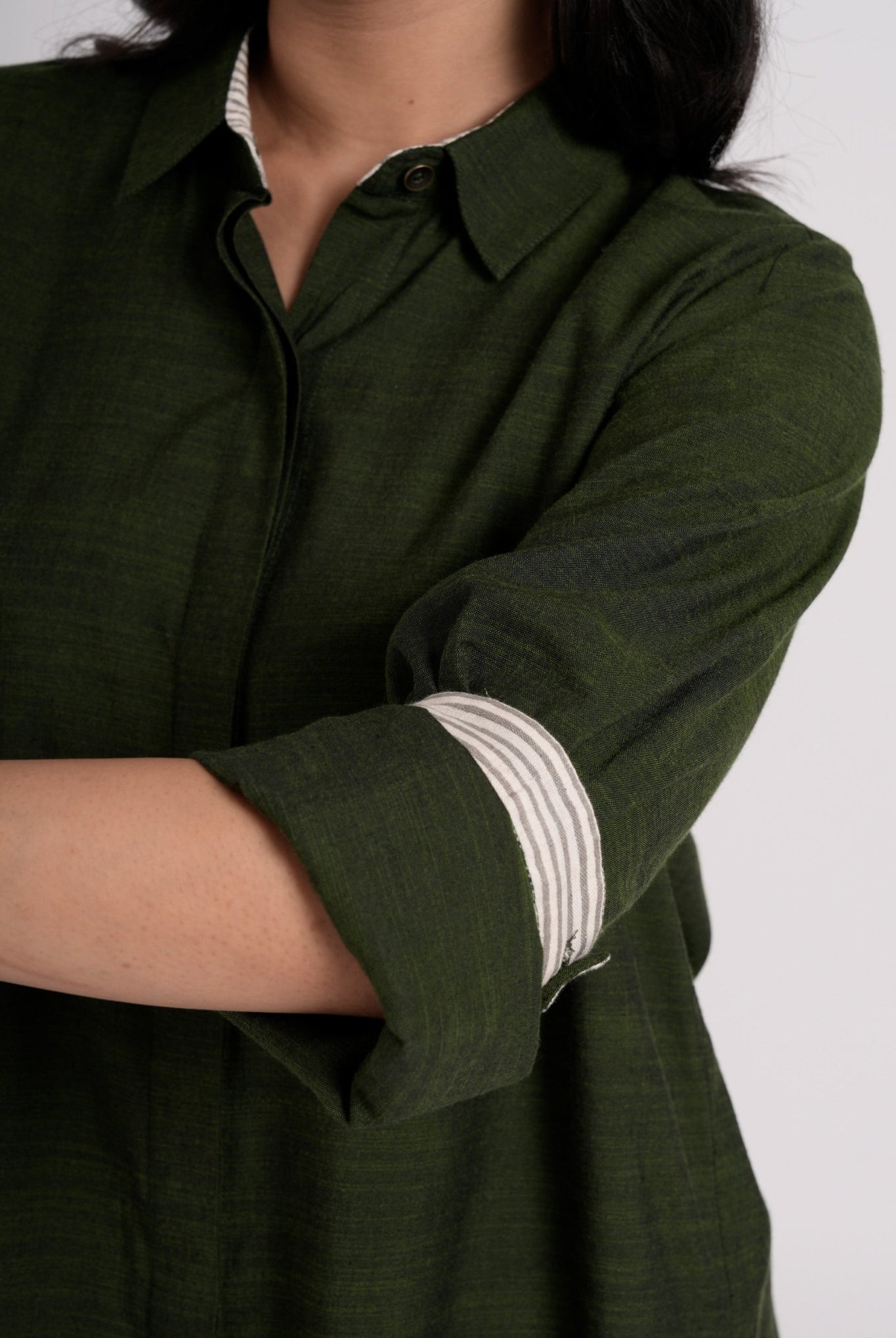 Breeze Shirt - Seaweed Green - CiceroniShirtsThe Kaatn Trail