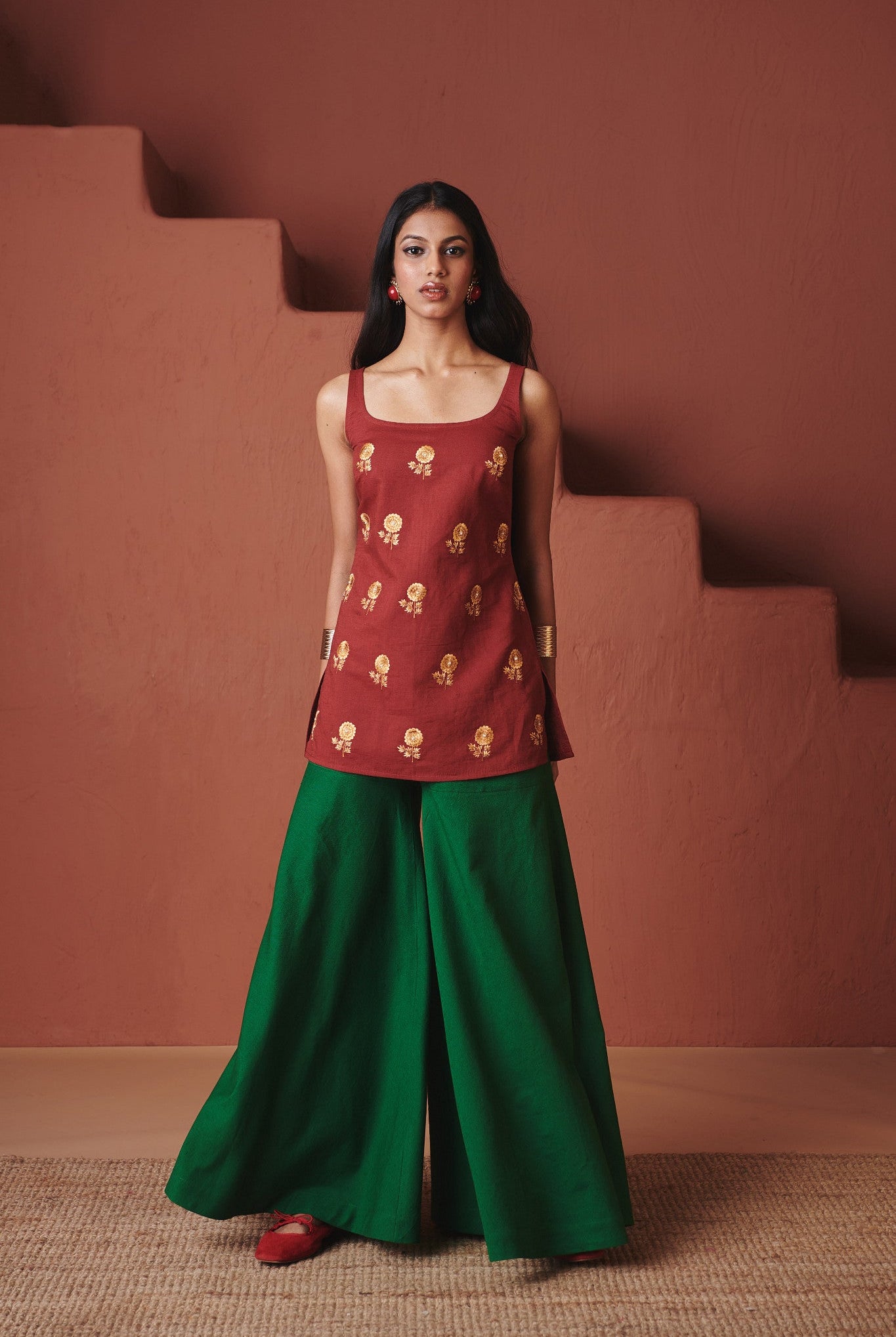 Brick Paan Co - Linen Sleeveless Sharara Set - CiceroniKurta Set, Everyday WearSaphed