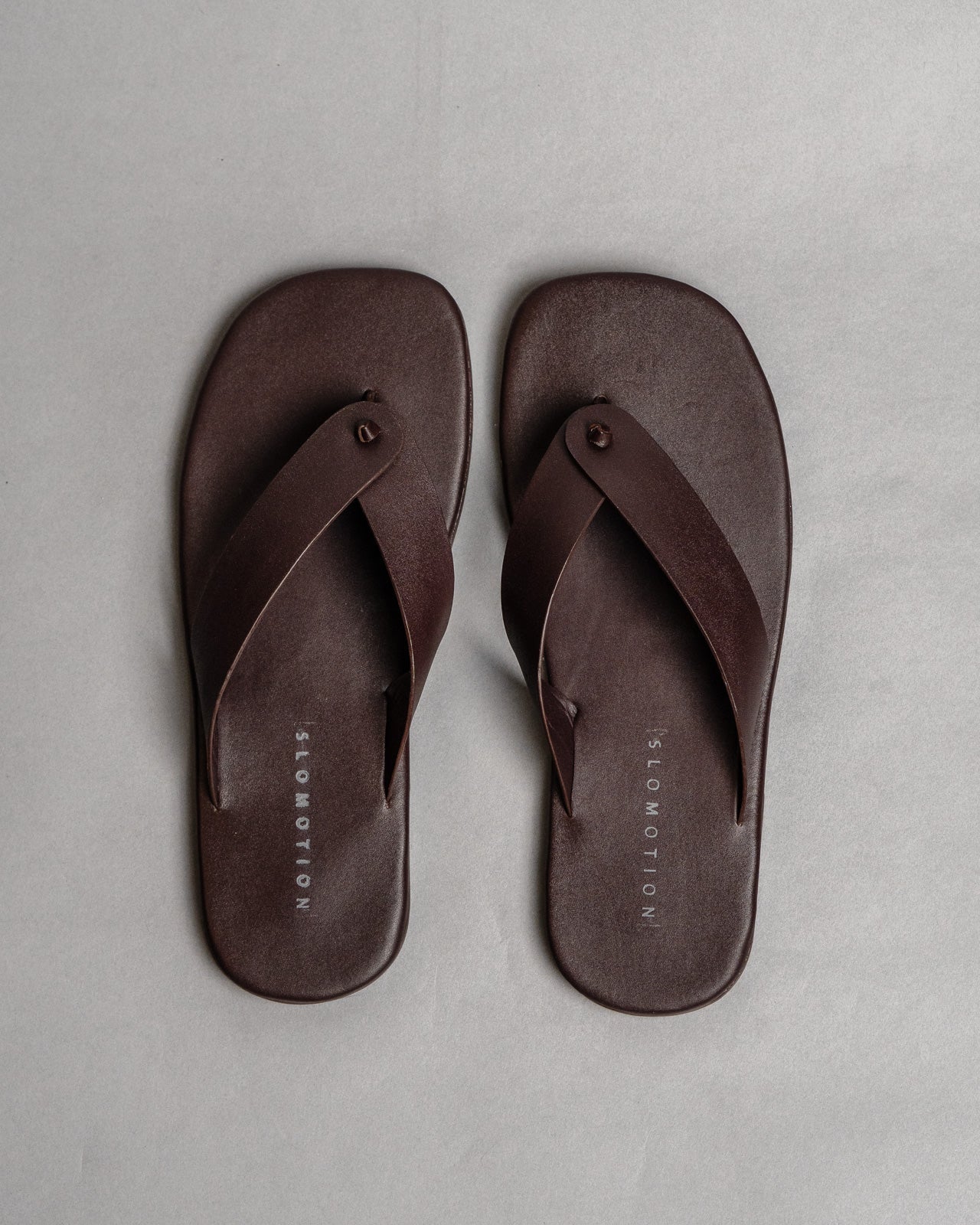 Burgundy Knot Flip Flops - Women - CiceroniFlatsSlomotion