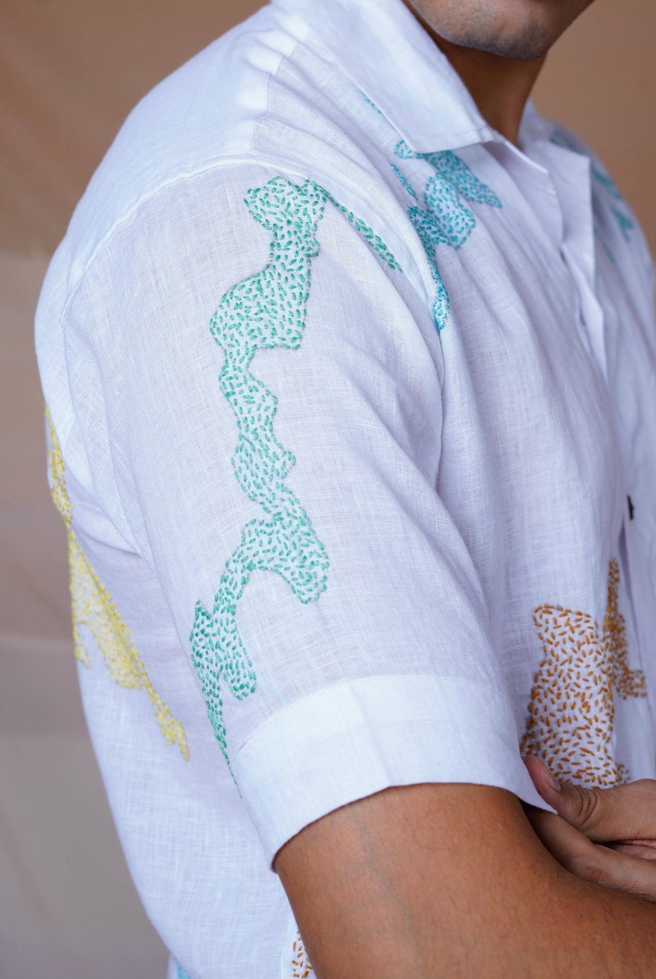 Canvas of Colours 2.0 - Hand Embroidered Unisex Linen Shirt - CiceroniShirtsCultura Studio