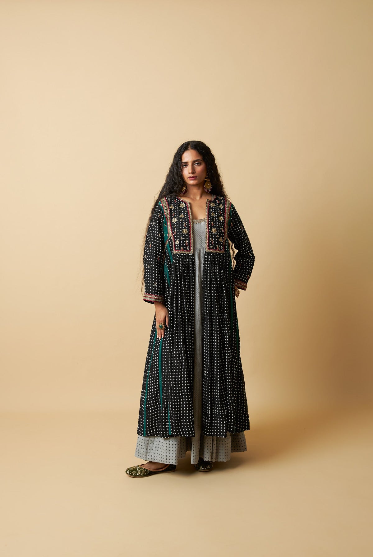Chaand Raat Embroidered Kurta Set- Set of 3 - CiceroniKurta Set, Festive WearPants and Pajamas