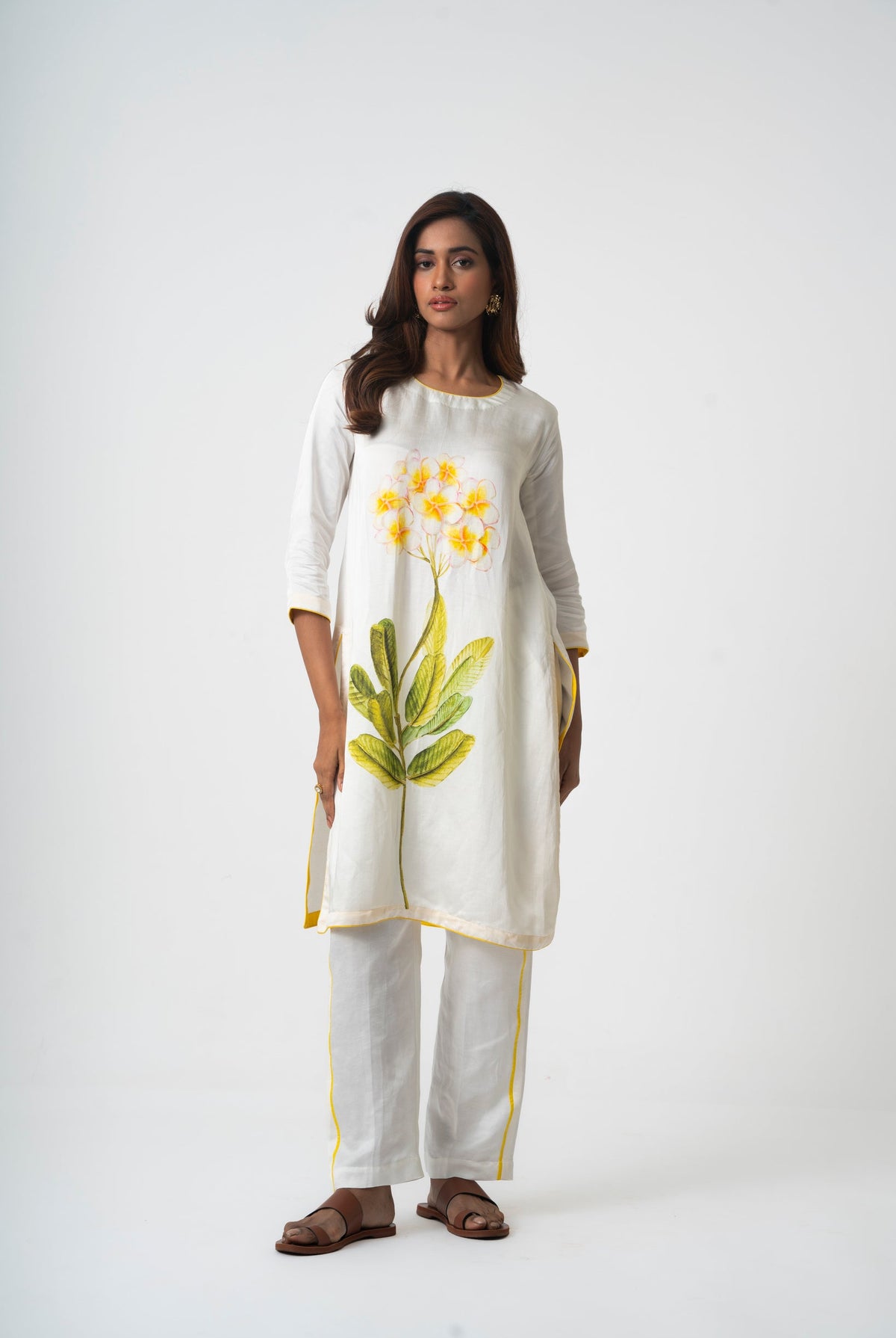 Chafa Bloom Ivory Set - CiceroniKurta Set, Everyday WearPrachi Kamat