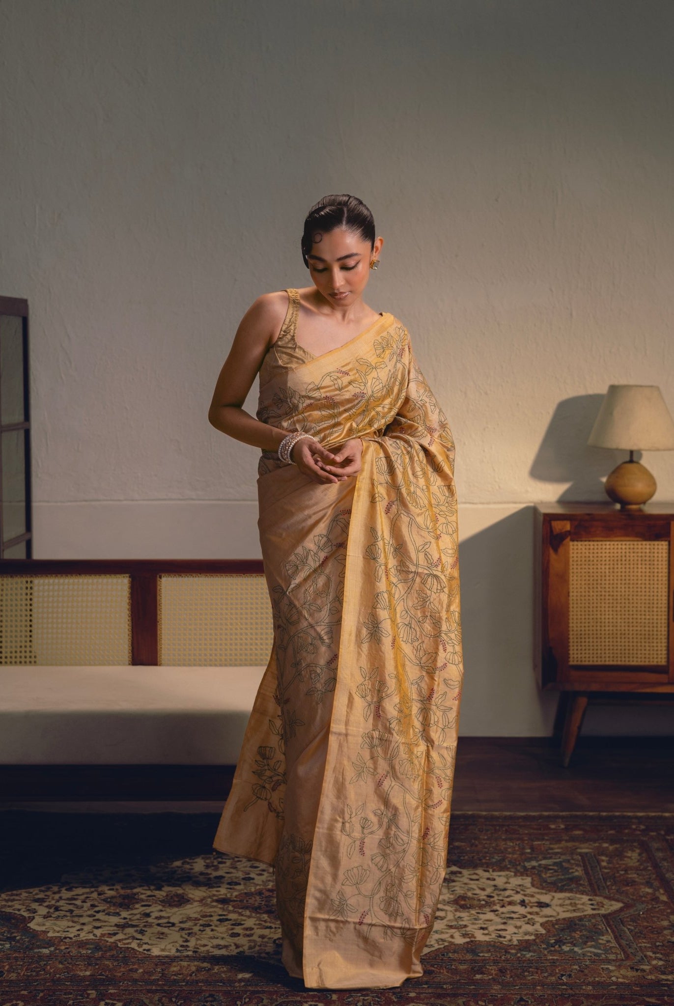 Chaiti - Golden - CiceroniSareeIra