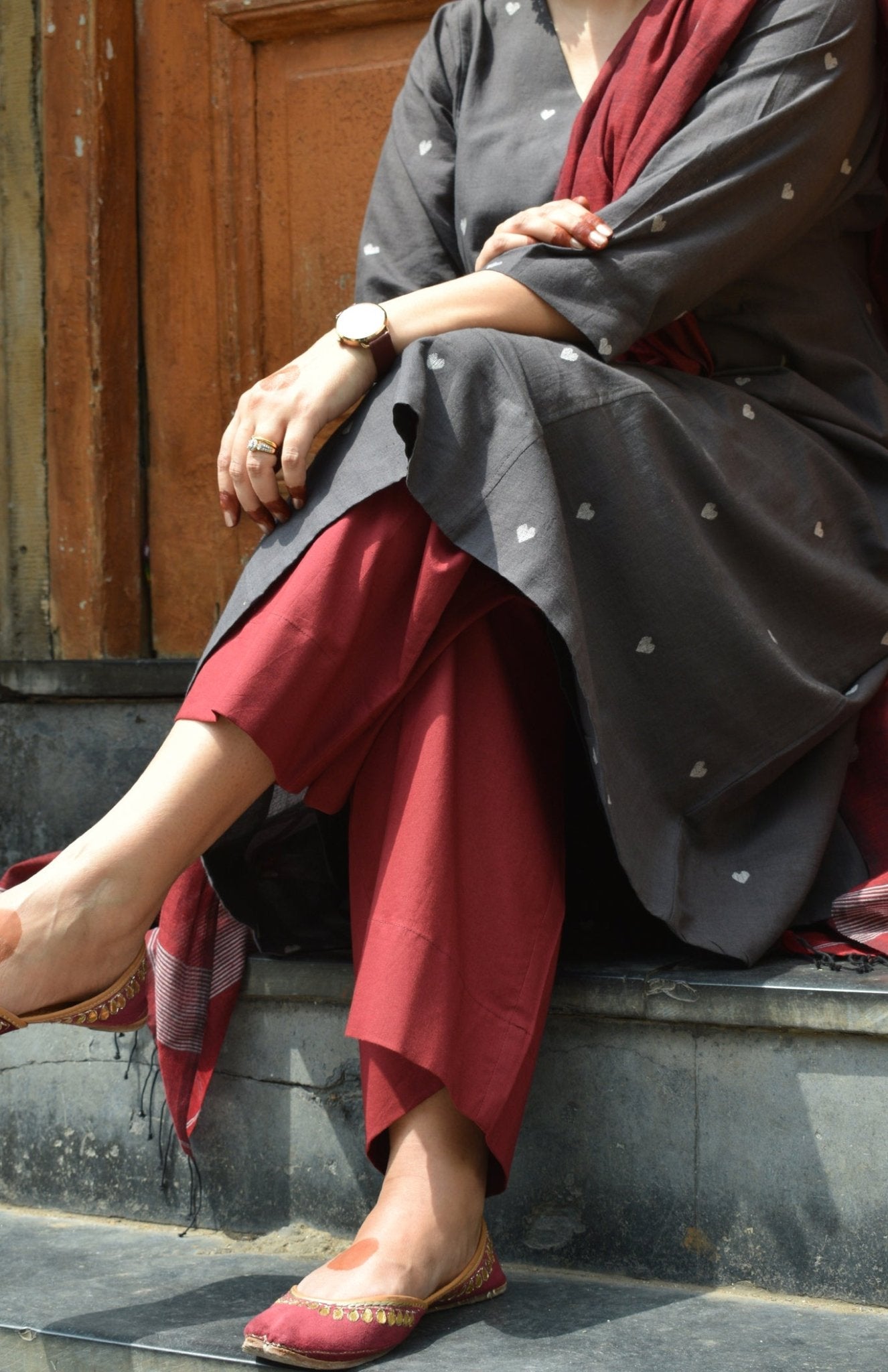 Charcoal Jamdani Phiran with Maroon Pyjama - CiceroniKurta Set, Everyday WearHouse of Moxa