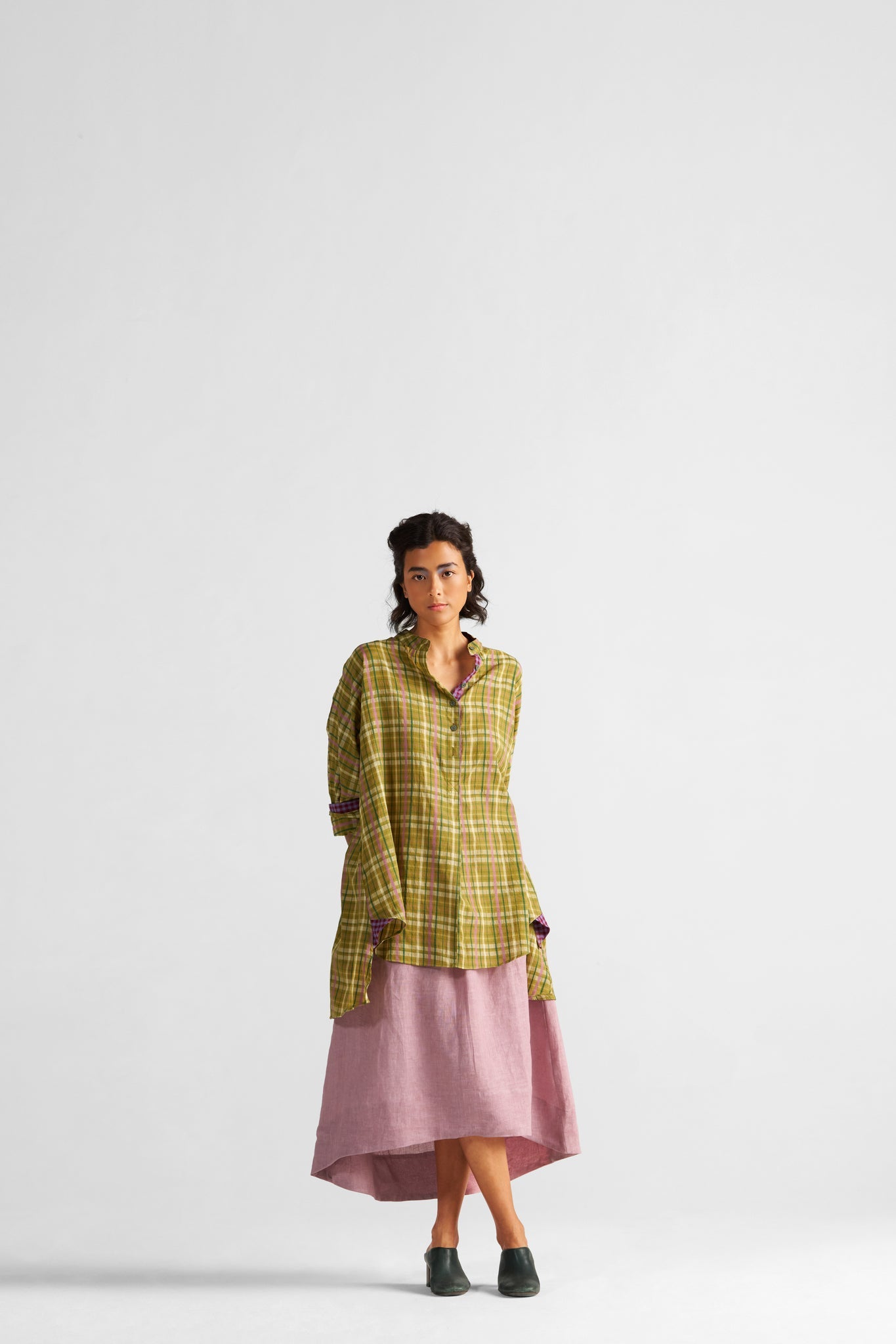 Checkmate - CiceroniWomen ShirtsPaeony