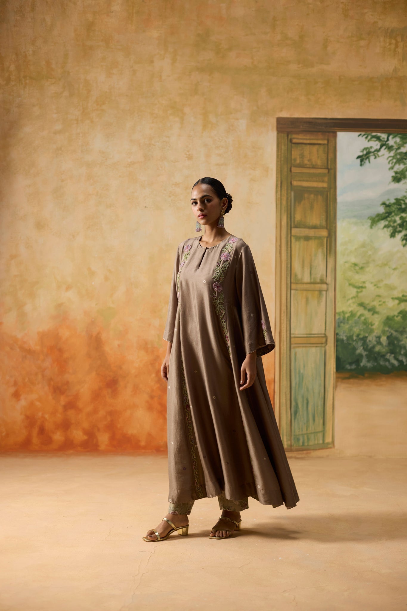 Chestel Kurta set - Brown - CiceroniKurta Set, Festive WearKhyati Rughani