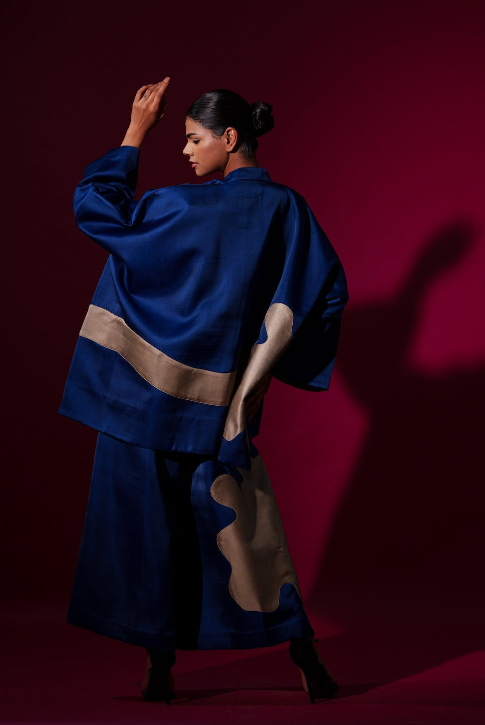 Chia Jacket in Blue - CiceroniJacketsStoique