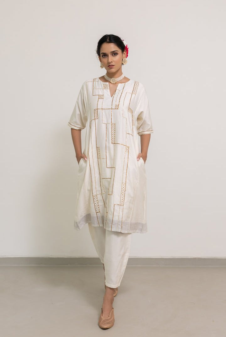 Chitrimaa Kurta and Clinched Pants Set - CiceroniKurta Set, Festive WearSilai Studio
