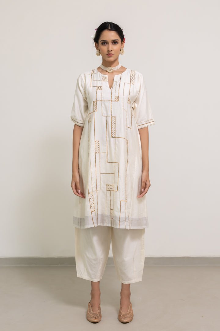 Chitrimaa Kurta and Clinched Pants Set - CiceroniKurta Set, Festive WearSilai Studio