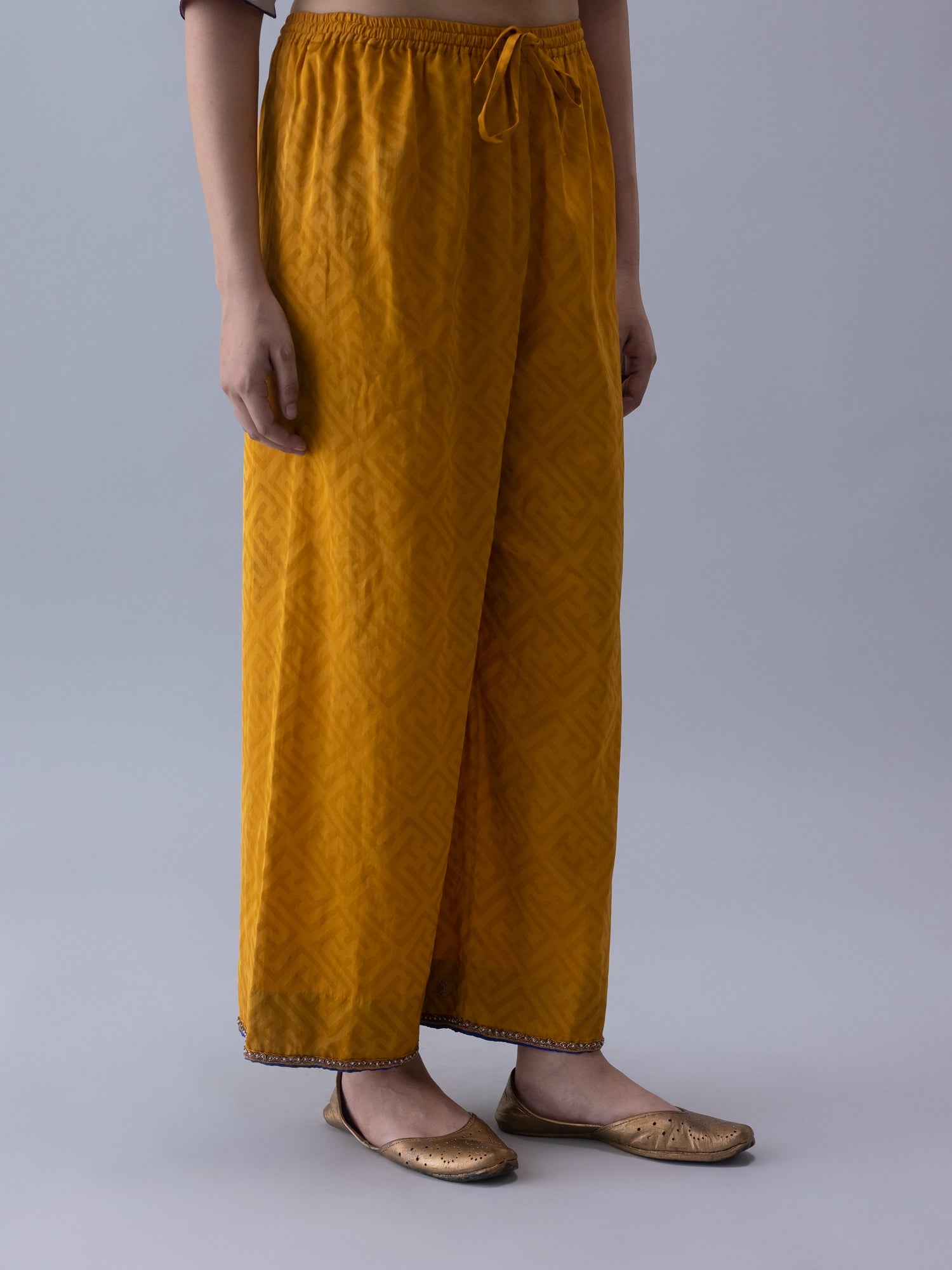 Chuba Yellow Pyjama - CiceroniWomen PantsShades of India