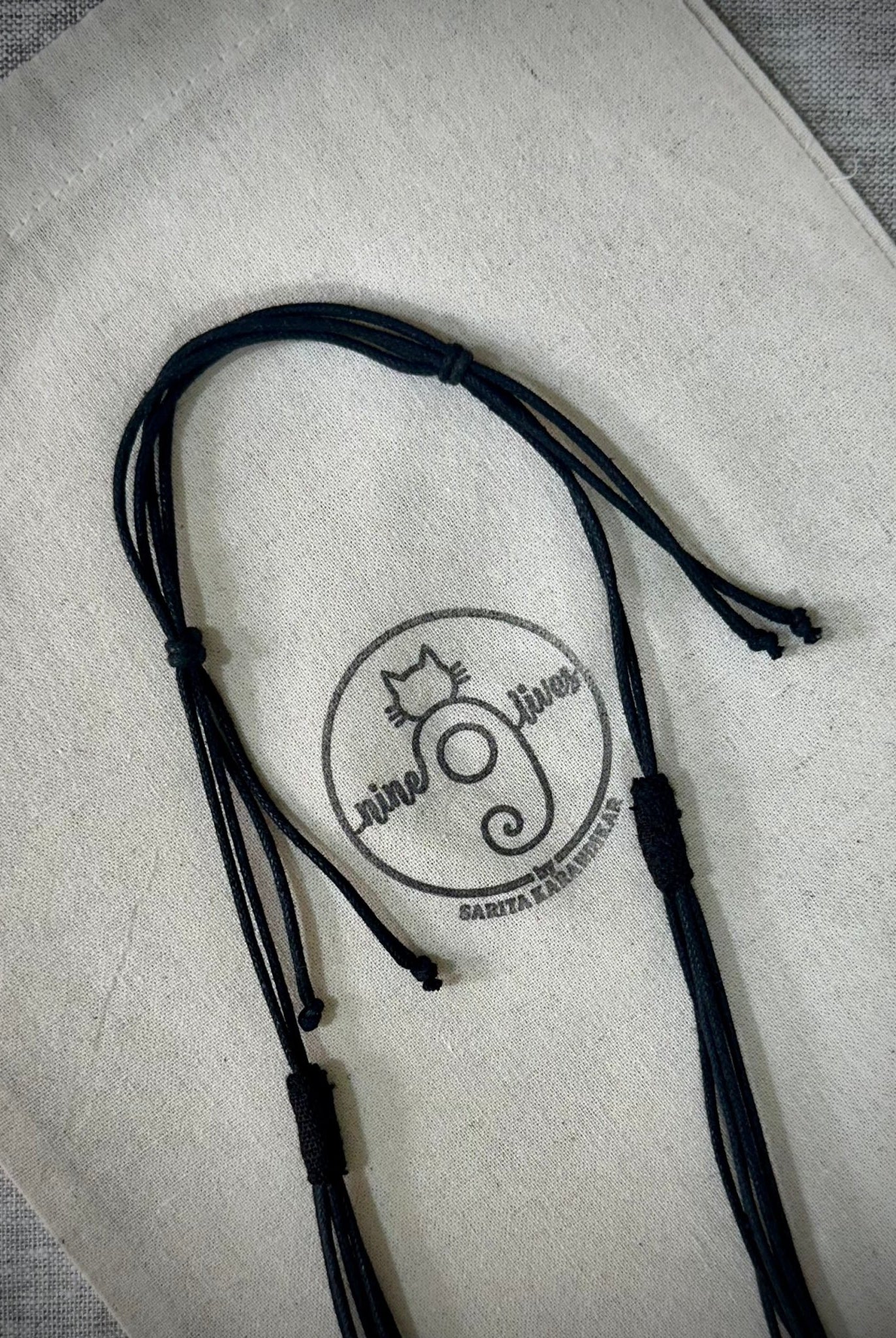 Circle Neckpiece - Apple Green - CiceroniNeckpieceNine Lives