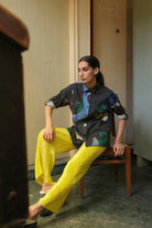 Classic Women’s Shirt In Chetti Black - CiceroniWomen ShirtsNIKYTA