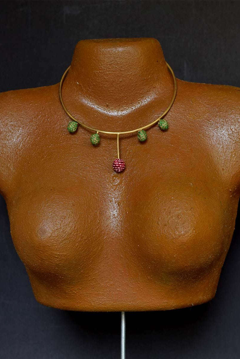 Cleo Neckpiece - Beige and Maroon - CiceroniNeckpiecePaulami
