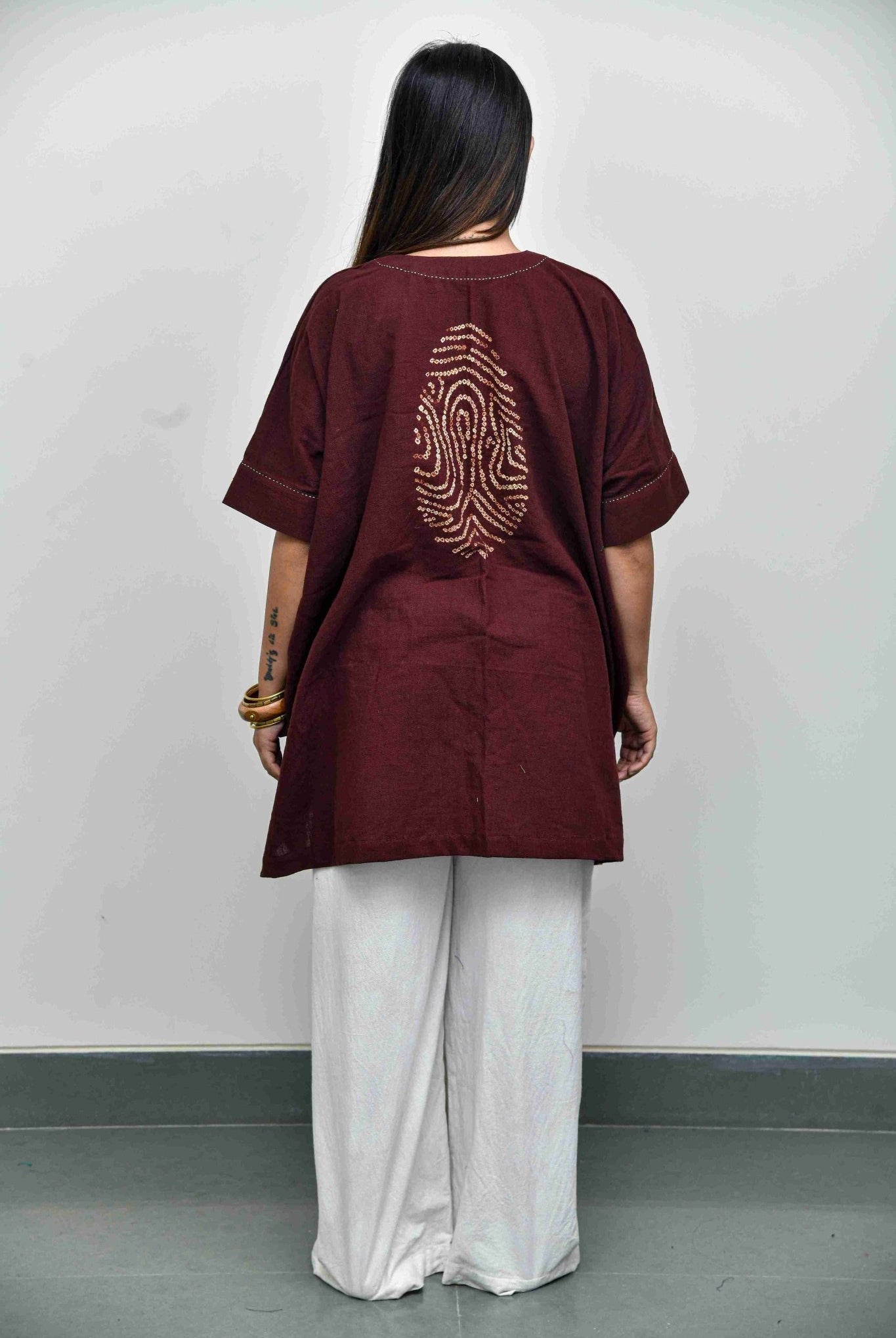 Cocoa Fingerprint Top - CiceroniTopsYD Aashiya