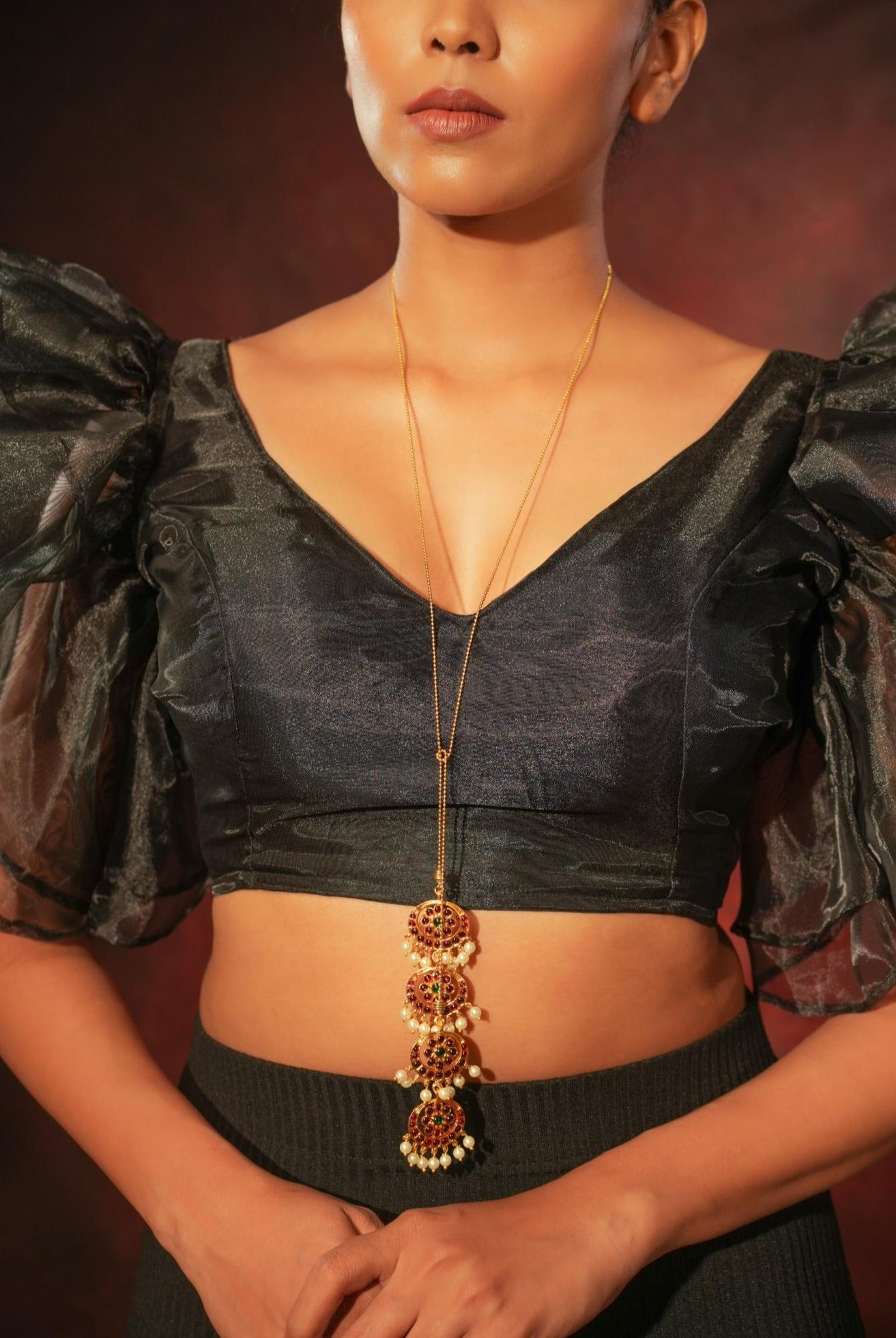 Contemporary Temple Necklace - Black - CiceroniNecklaceAarika