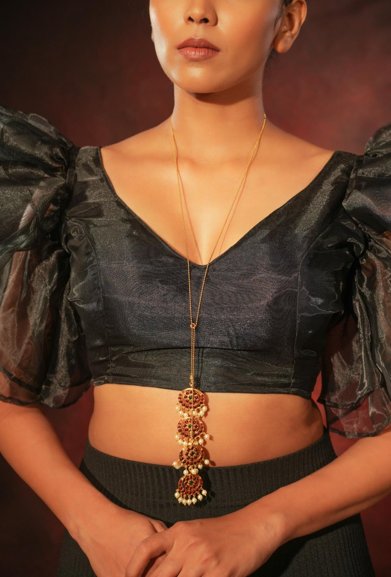 Contemporary Temple Necklace - Black - CiceroniNecklaceAarika