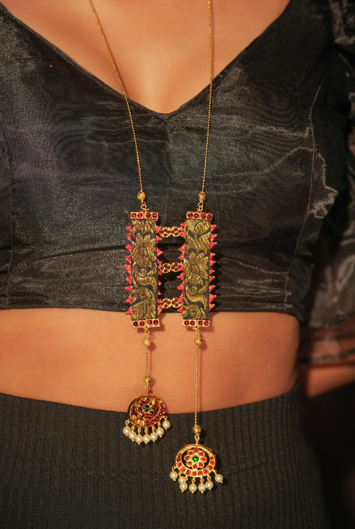 Contemporary Temple Necklace - CiceroniNecklaceAarika