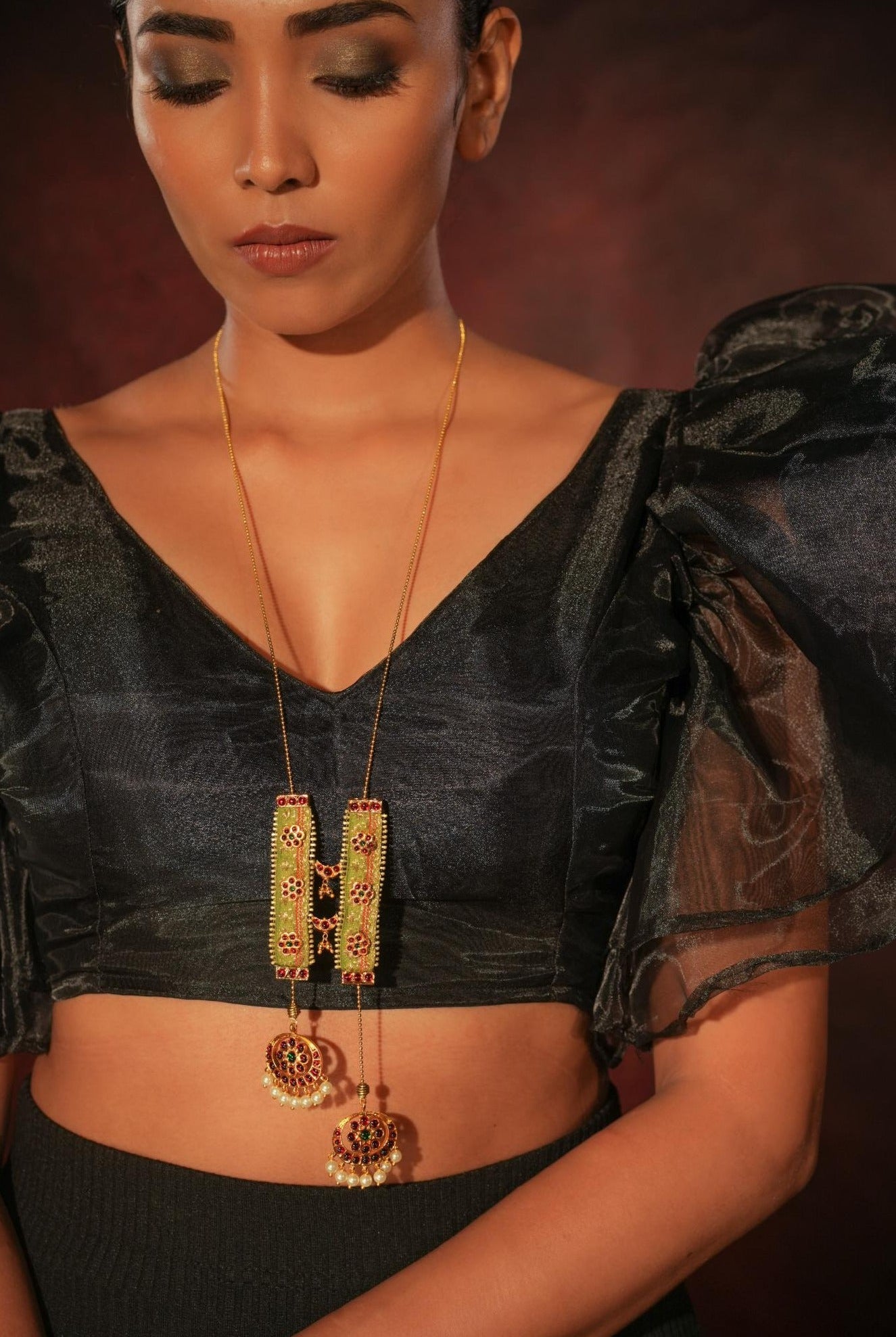 Contemporary Temple Necklace - CiceroniNecklaceAarika