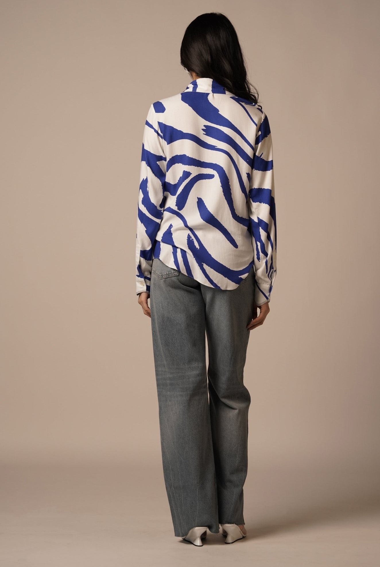 Cora Classic Shirt - CiceroniShirtsAdvait