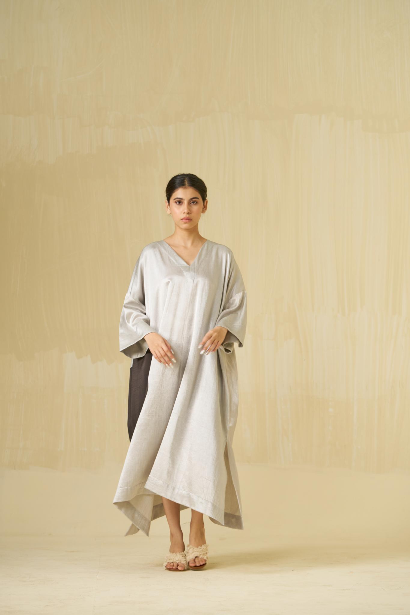 Cosmos Dress - CiceroniDressesStoique