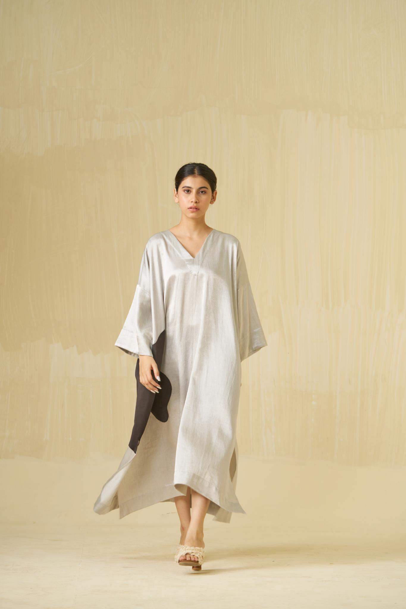 Cosmos Dress - CiceroniDressesStoique