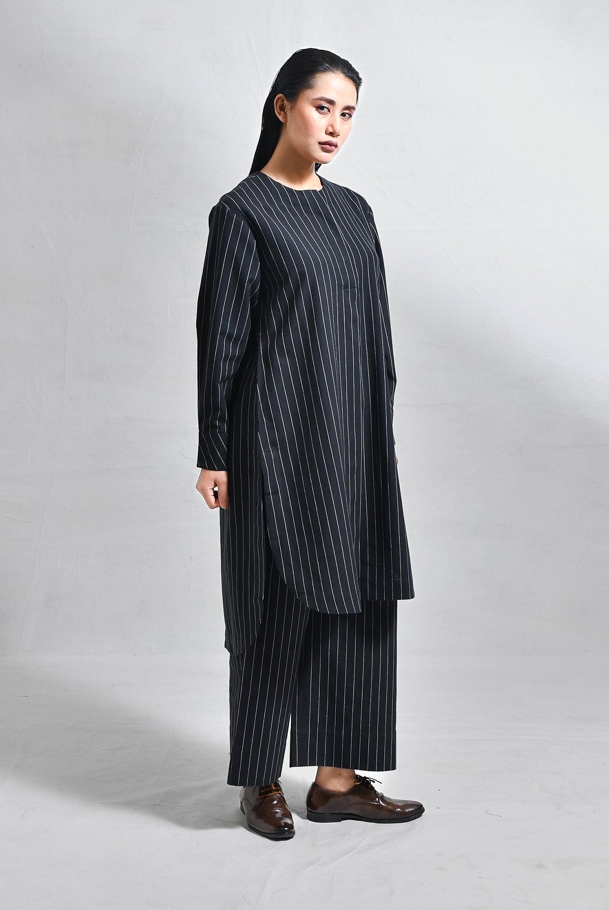 Cotton Stripes Box Pleat Co - ord (Set of 2) - Black - CiceroniKurta Set, Everyday WearHiranya