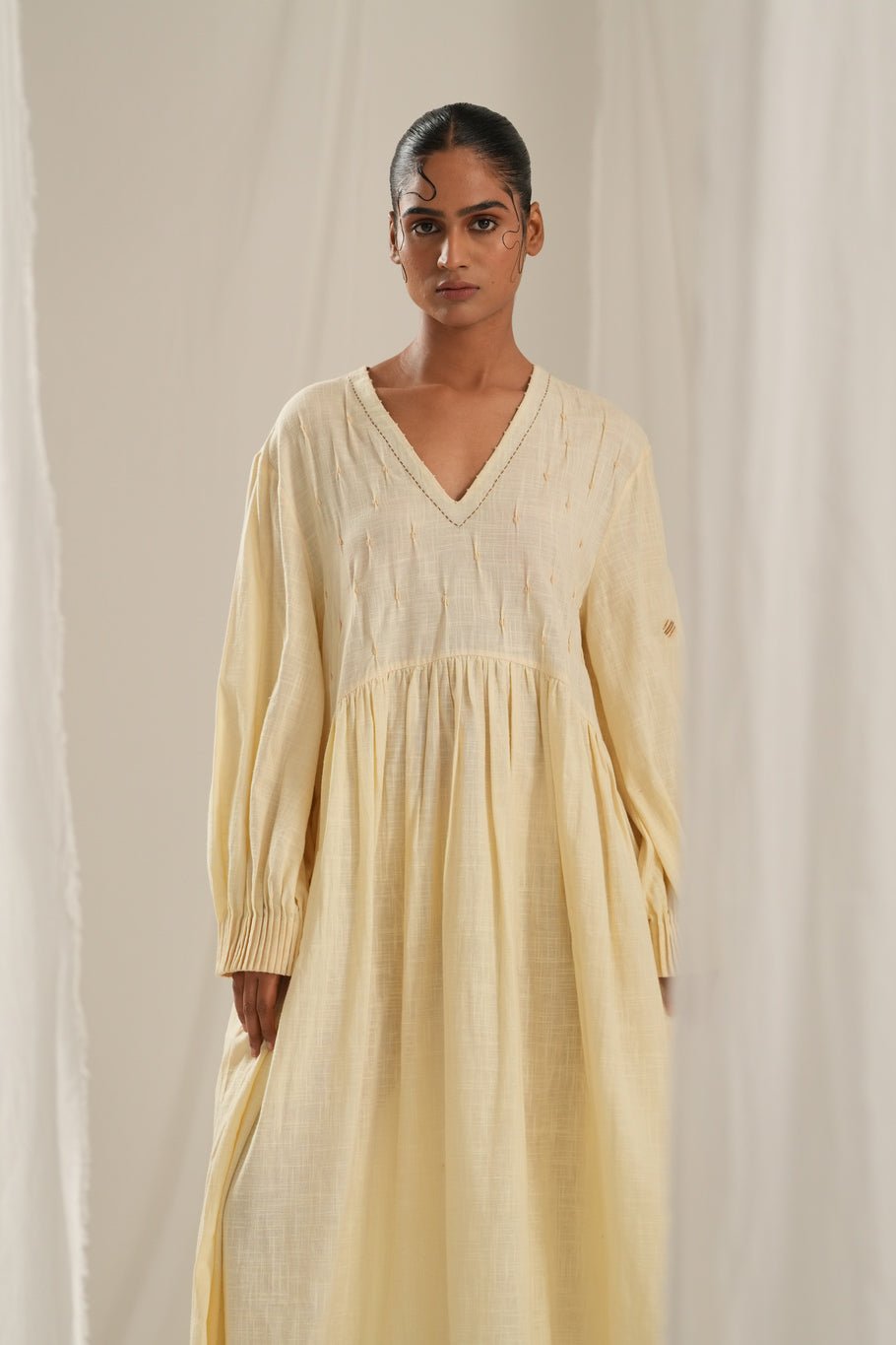 Cream Texture Dress - CiceroniDressesTil